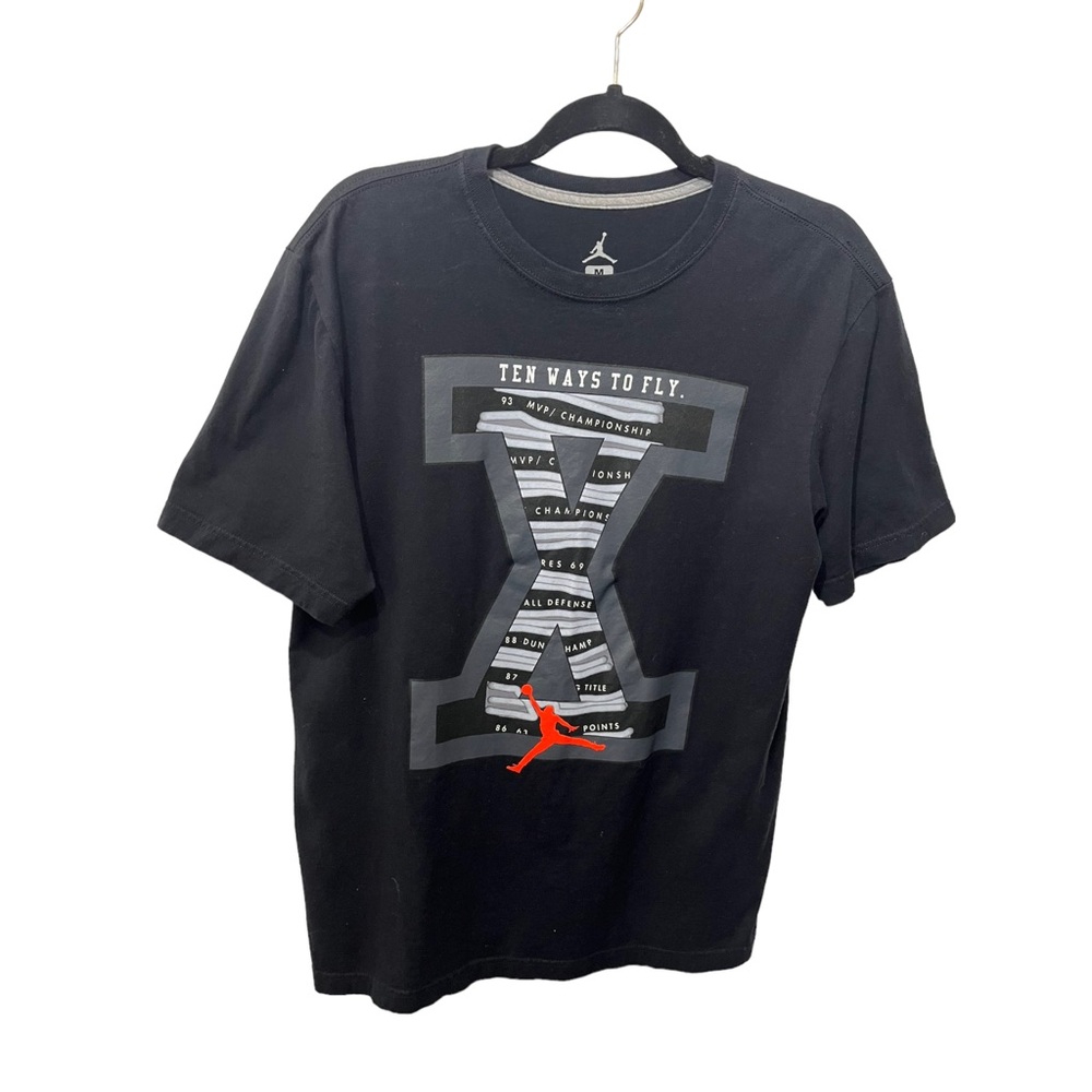MVP CHAMPIONSHIP BASKETBALL BLACK GRAPHIC TEE SIZE MEDIUM